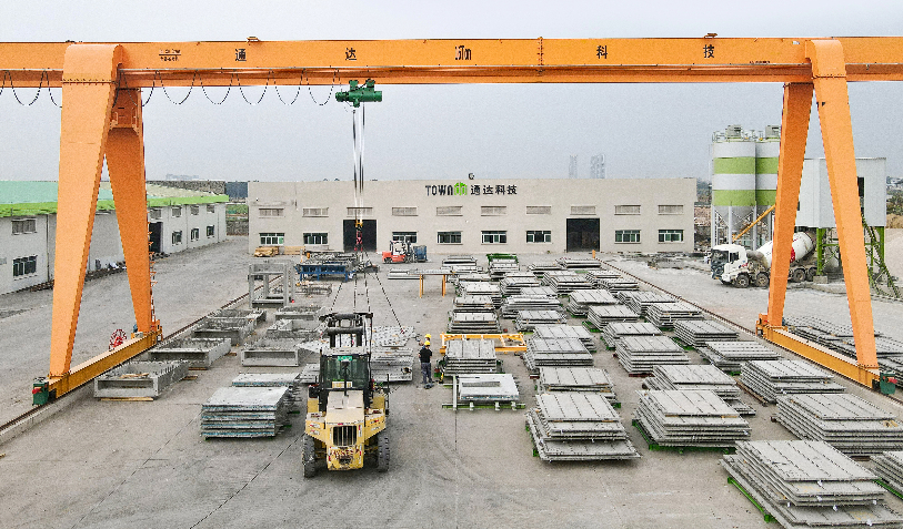 构件运输.jpg
